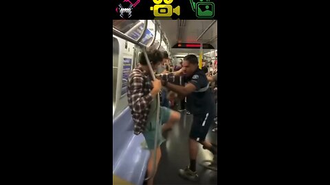 Subway Fight 🚆