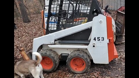 Bobcat 453 Cab Latch Pin Missing?