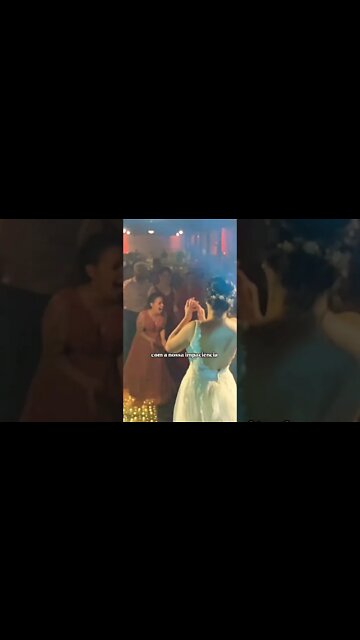 A vida como ela é em uma cena 🎬 #festadecasamento #casamento #noiva #bouquet #bastidores #shorts