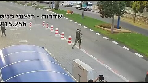 RESISTANCE FIGHTERS DESTROYS AND IDF SECURITY FORCE CAR WITH RGP