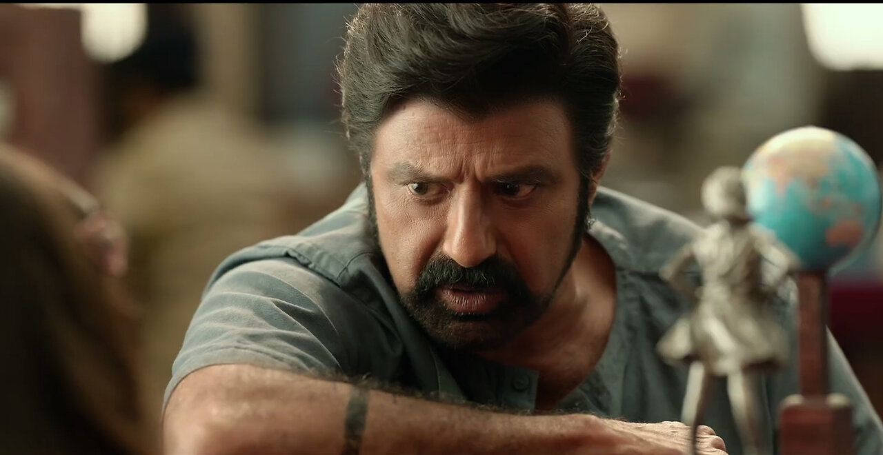 Bhagavanth Kesari Trailer Nandamuri Balakrishna Anil Ravipudi Kajal Sree Leela Thaman