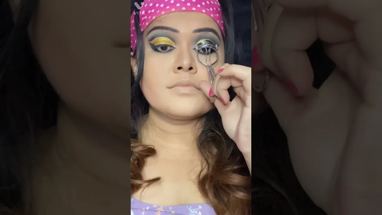 HOW TO DO INDIAN FESTIVE MAKEUP #shorts