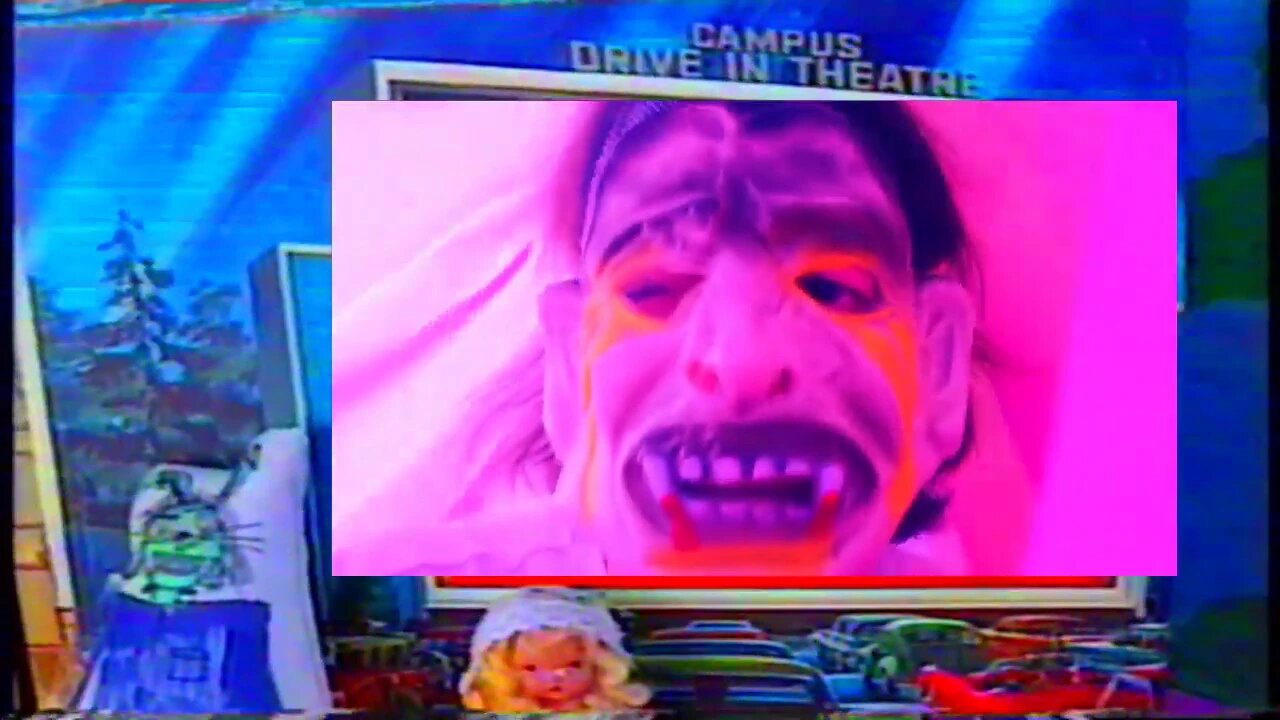 Bunnula TV: A Love Message From Dracula