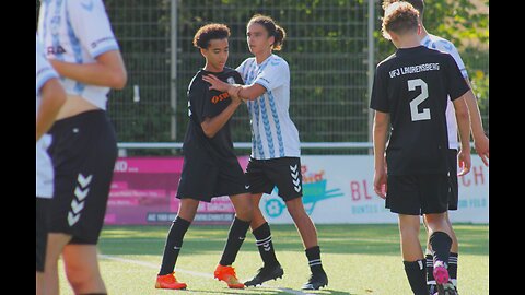 Die Jungs gegen Laurensberg. Yaya en de Vichttal U17