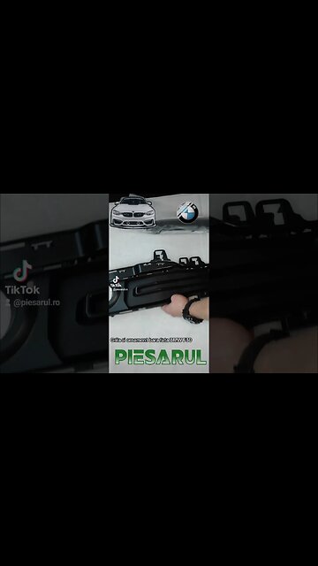 Grila si ornament bara fata BMW F30