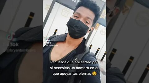 Recuerda que Ahí Estaré por Si Necesitas un Hombro (Continúa...) 😏
