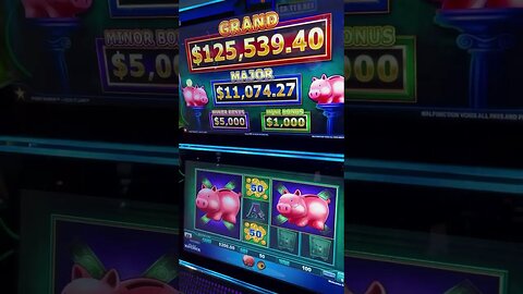 My Goal... The $125,000 Grand Jackpot !! #lasvegas #piggybankin