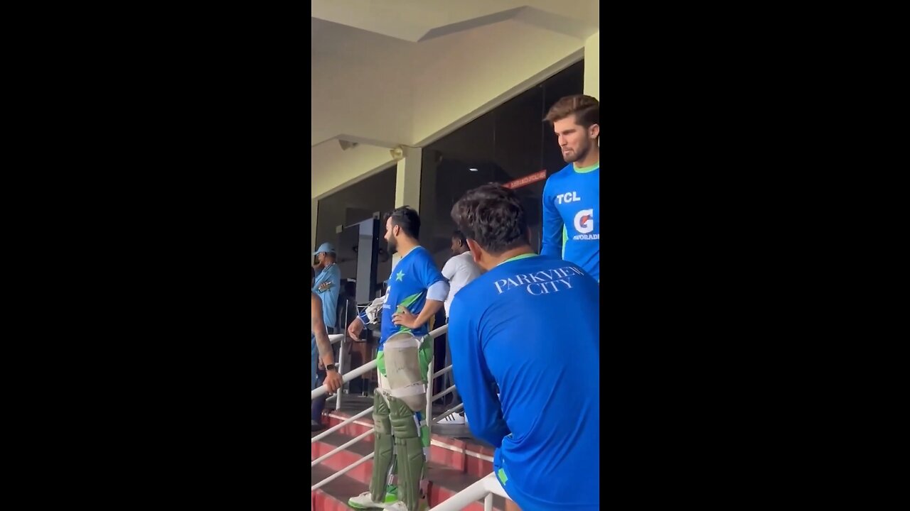 Virat Kohli, Shadab Khan and Shaheen Afridi meet up #PAKvIND | #AsiaCup2023