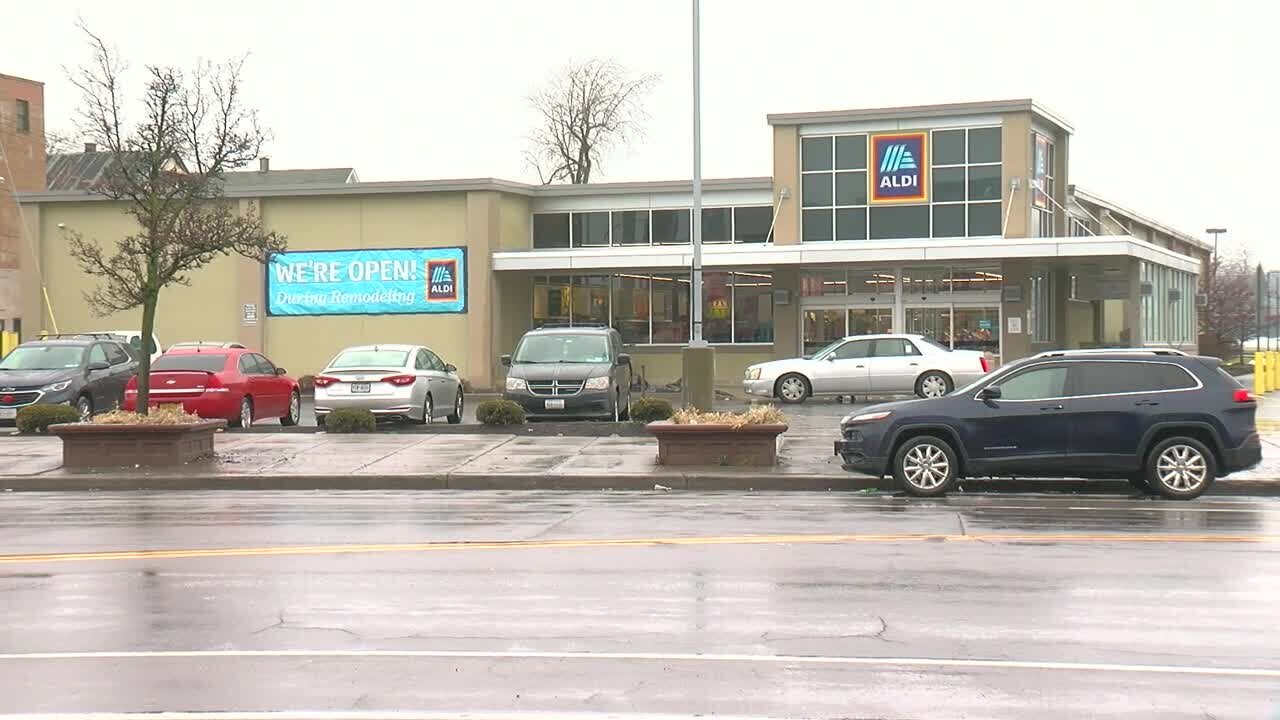 ALDI’s on Broadway in Buffalo reopens after blizzard break-in damage