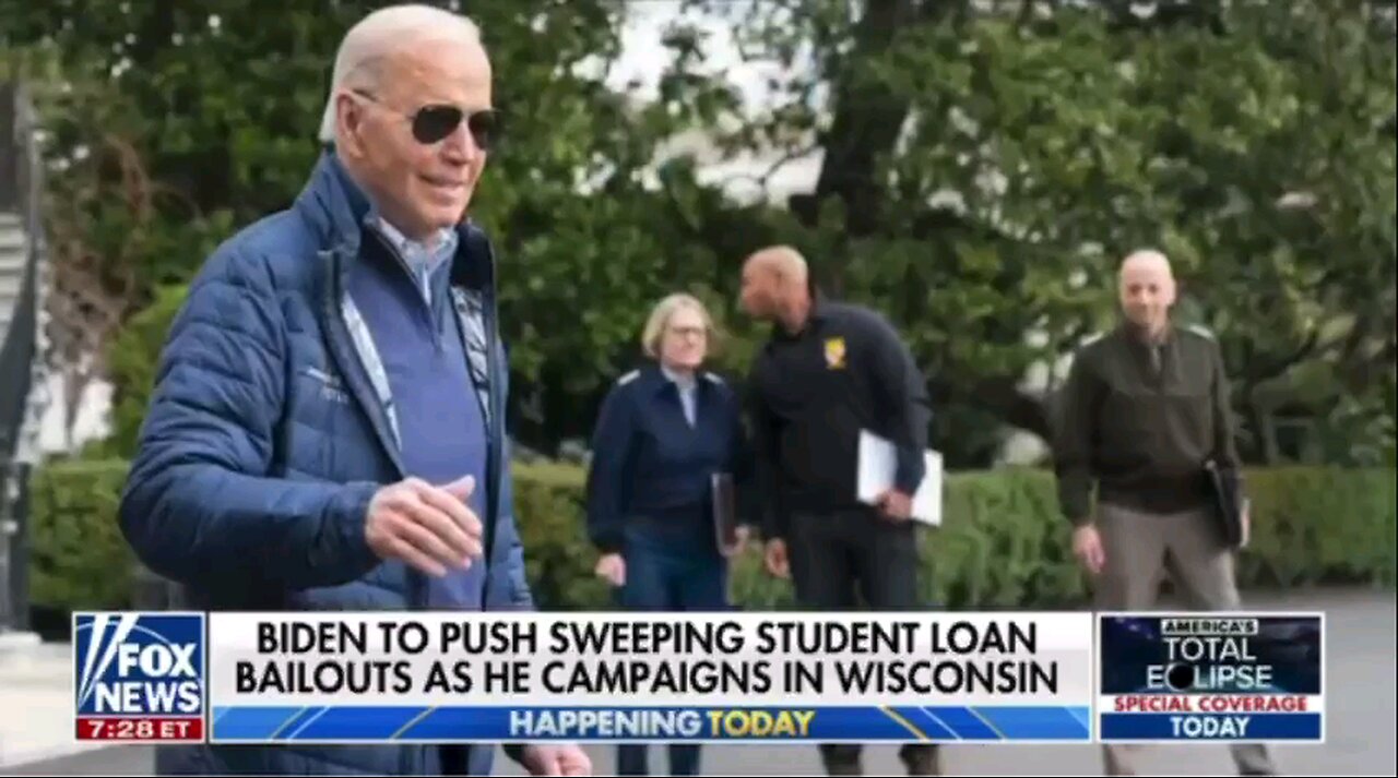 Biden continues to give the Supreme Court the middle finger to buy votes 🗳️