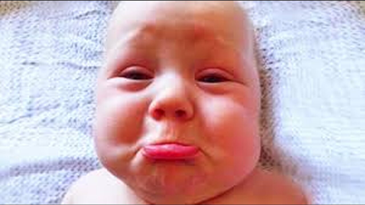 Try Not To Laugh: Baby Can't Stop Doze and Sleep Everywhere