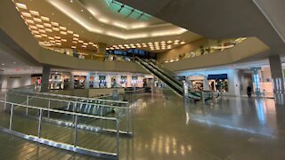 Toronto’s Underground Is So Empty Right Now It’s Spooky Beautiful