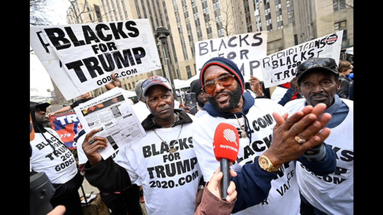 **OH SH*T!! TRUMP IS FREE?? LIBERALS ARE PISSED!! Black Trump Supporter Leaves Reporters SPEECHLESS