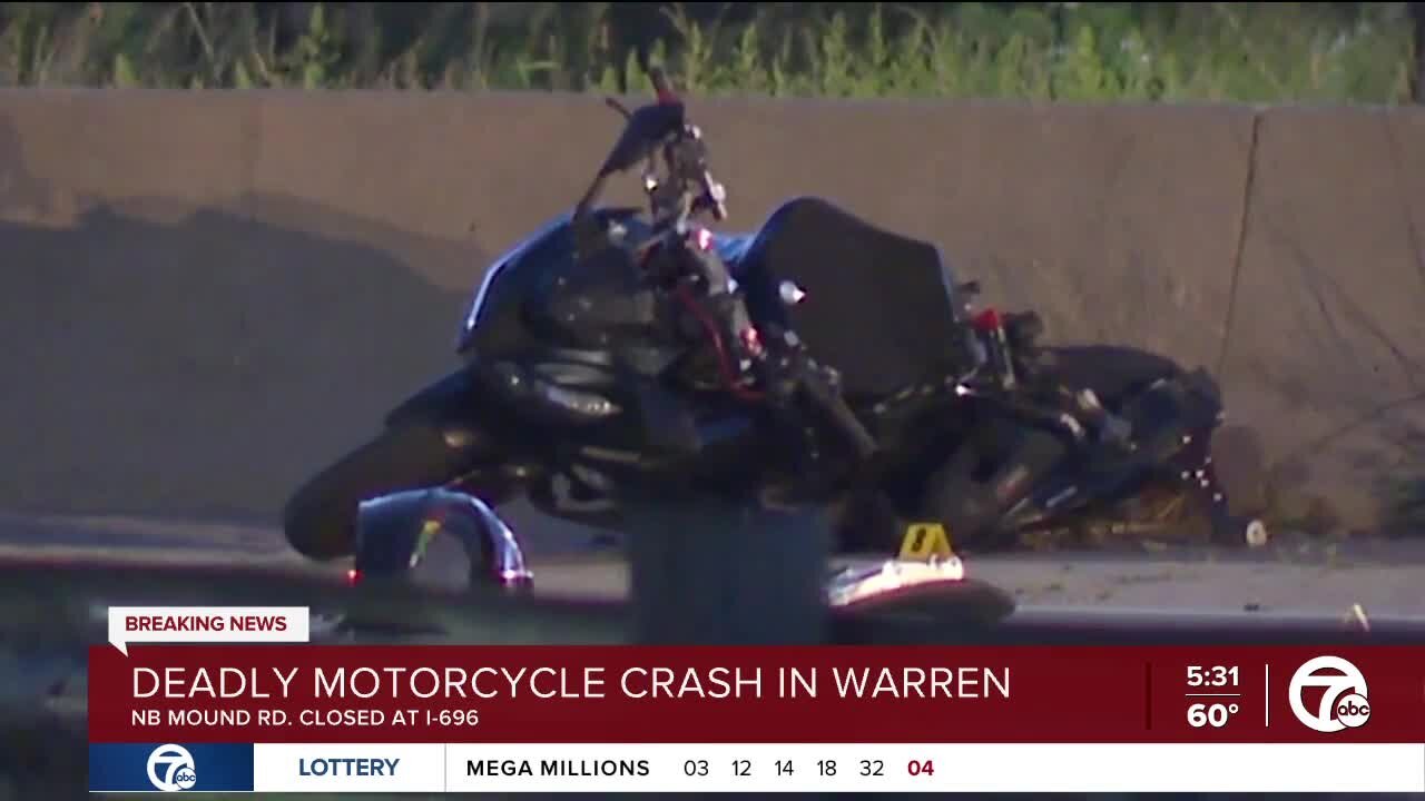 Deadly motorcycle crash in Warren