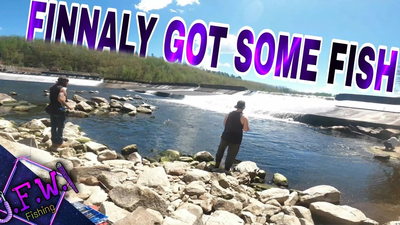 ( S.2 , E.5 ) CATCHING BASS At An ANDROSCOGGIN RESERVOIR In Maine ( FT. Johnny & Scotty )