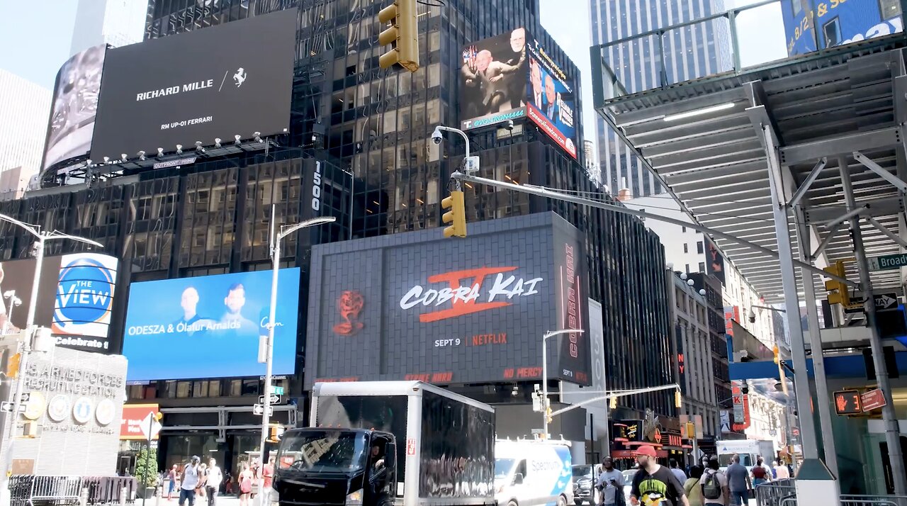 Banners 4 Freedom Times Square Shout-Out Compilation