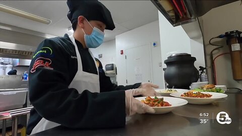 Teens find recipe for success in Beachwood Bistro, student run restaurant