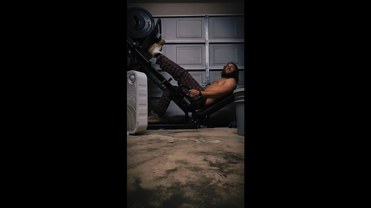 Working harder is never gonna not help you #fitness #motivation #gym