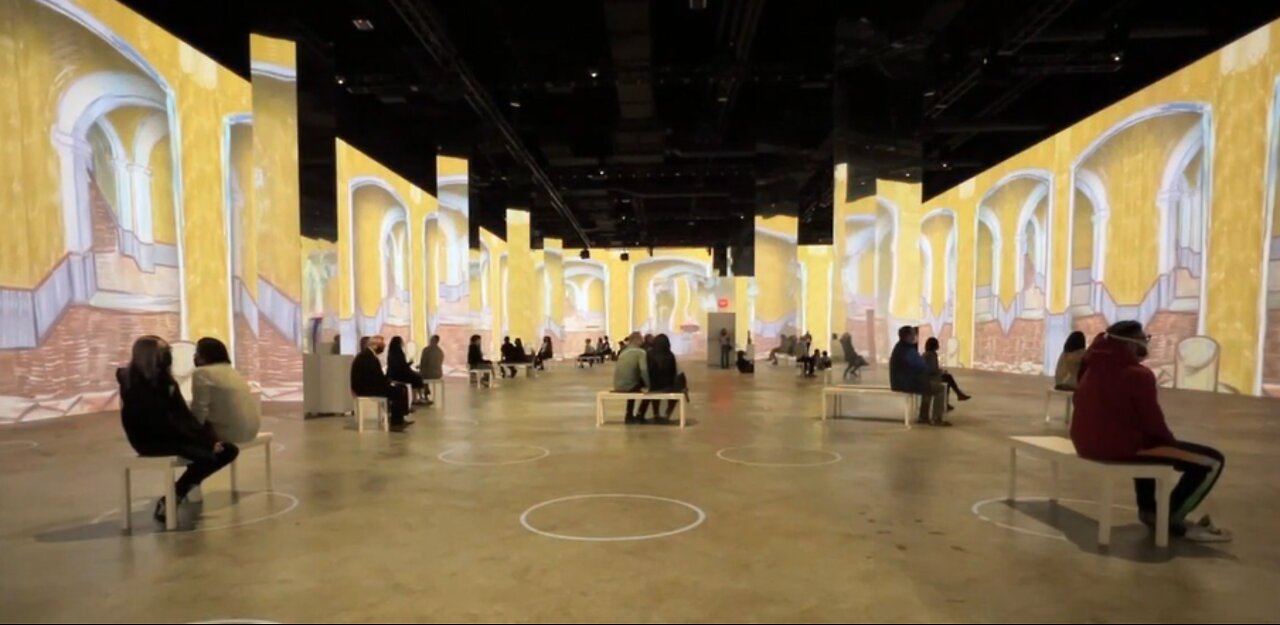 Immersive Van Gogh exhibit bringing art to life on Las Vegas Strip