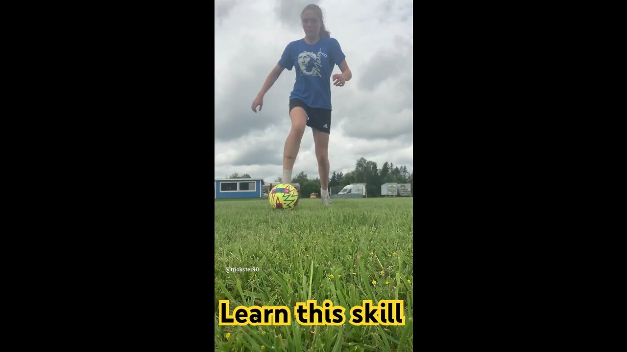 Learn this football skill!🤩🤩🤩