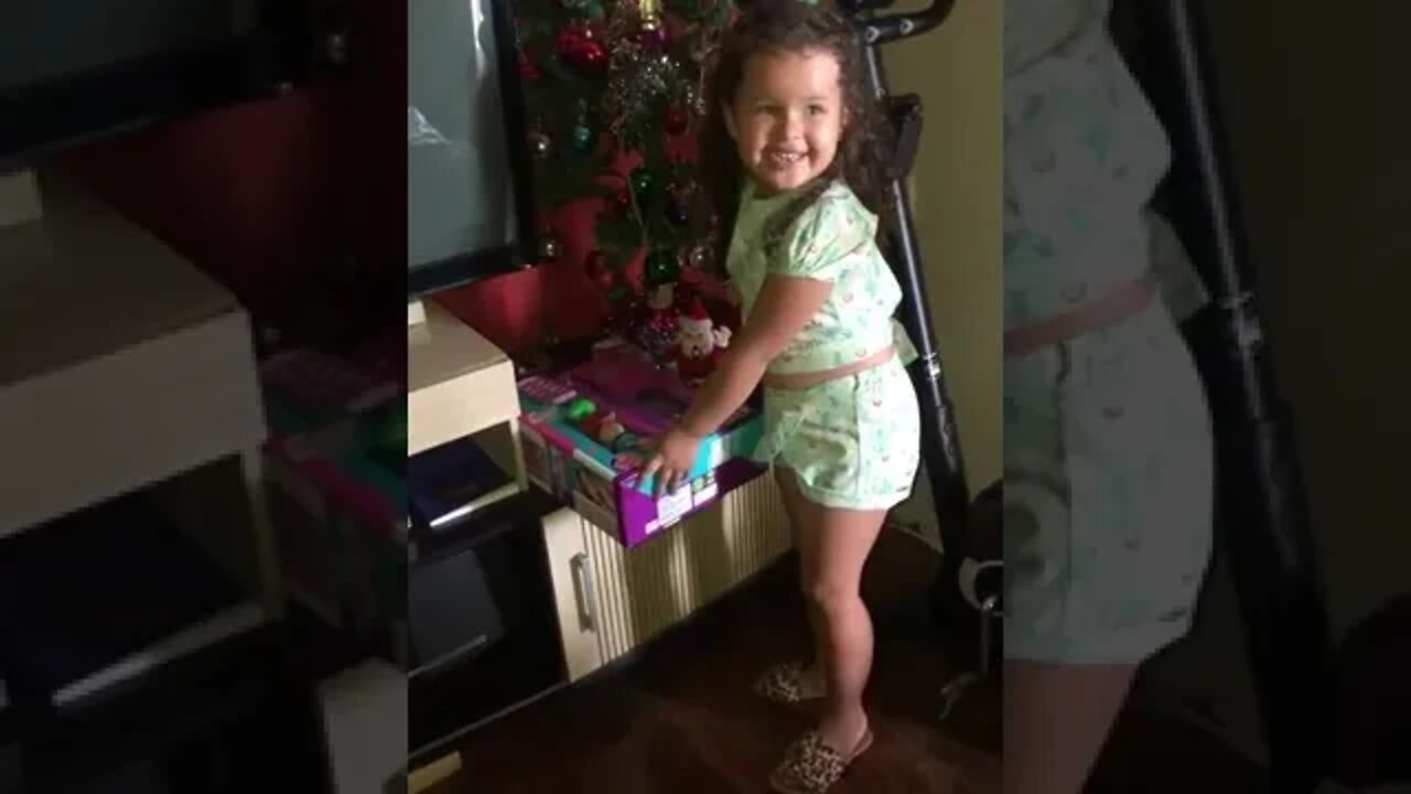 GANHEI UMA FADA #tiktok #infantil #criança #meme #shorts