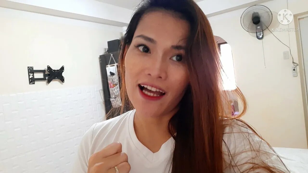 Giving Is Loving : Helping Each Other : Giving Good Vibes : The N Channel