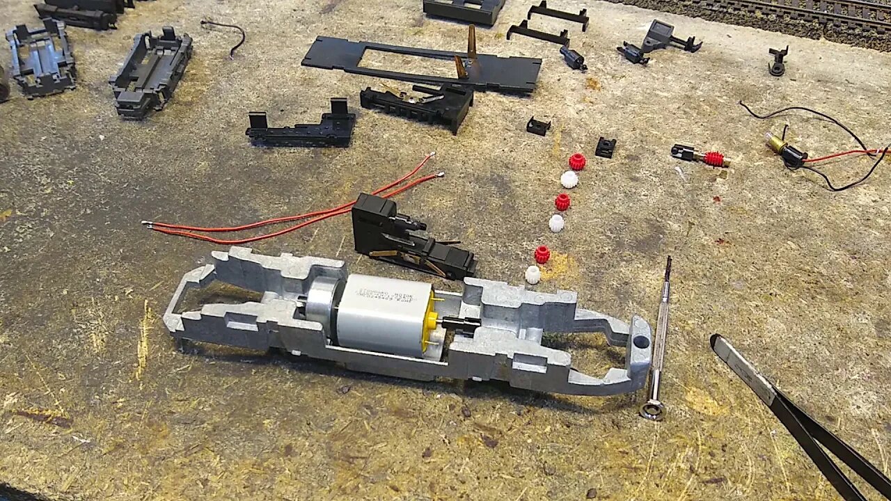 ALCO FA Model Power Roco truck reassembly