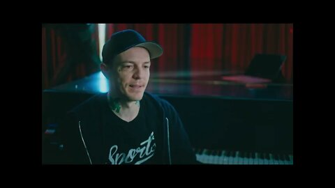 Microsoft Surface | Original by deadmau5