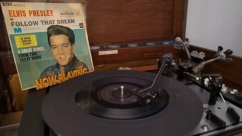 Follow That Dream EP ~ Elvis Presley ~ 1962 45rpm RCA Victor Vinyl Single ~ Dual 1215 Turntable