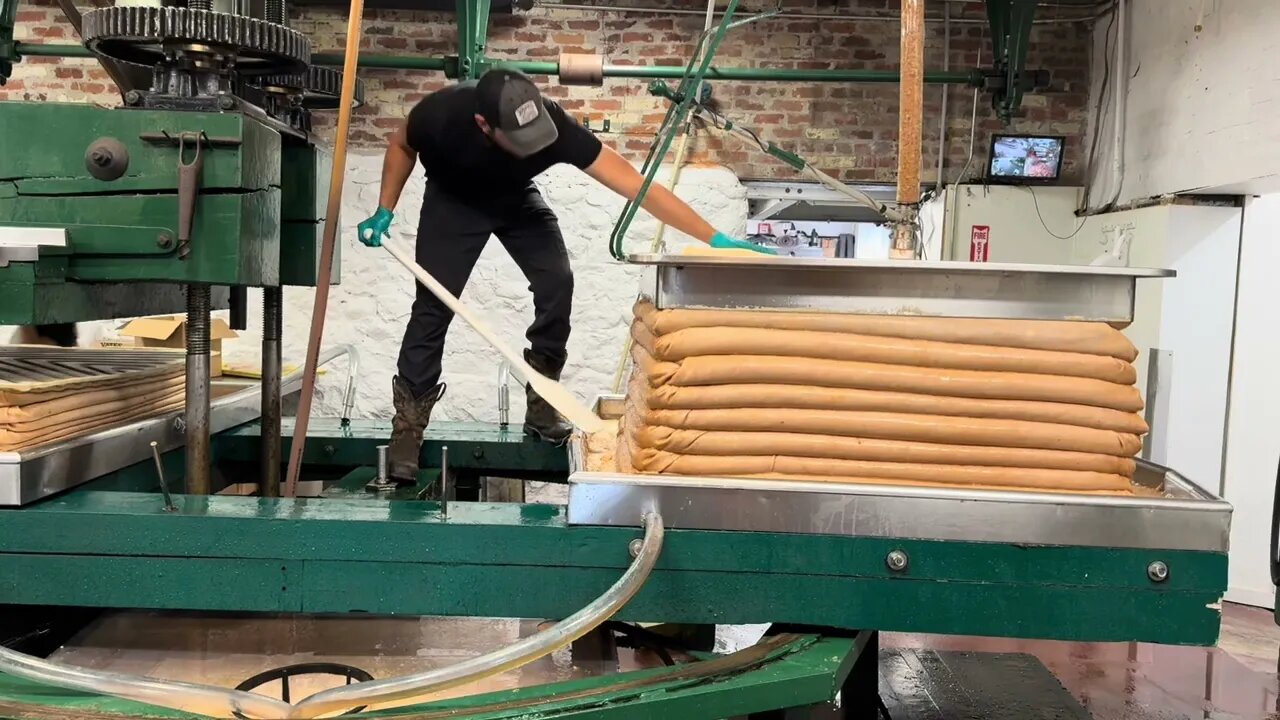 How Apple Cider Is Made At Yates Cider Mill