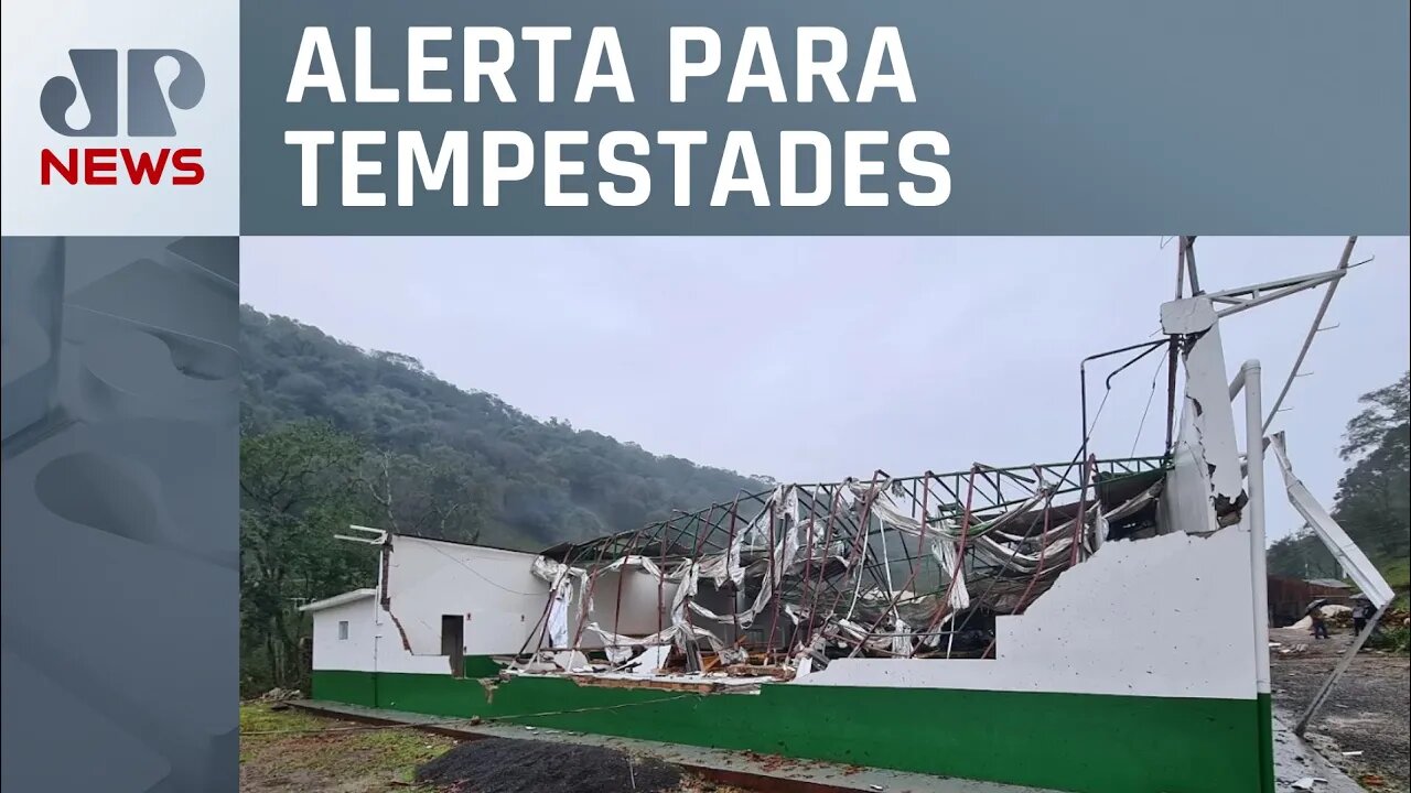 Ciclone causa microexplosão e chuva de granizo no Sul