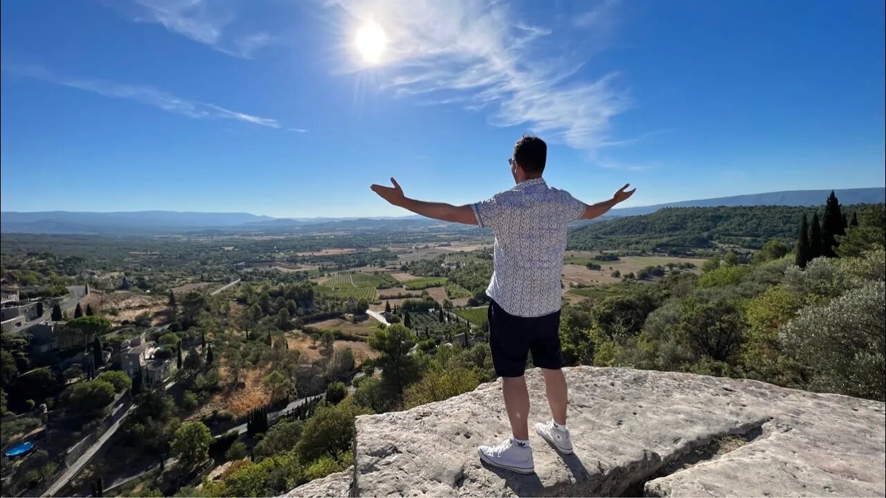 France LIVE: In the French Countryside Town of Roussillon