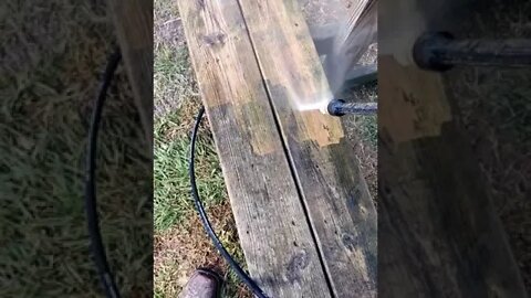 pressure washing picnic tables very satisfying