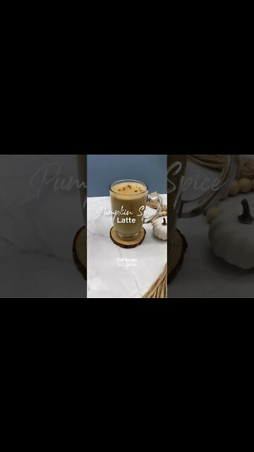 It’s official! FALL is here! That means it’s time for everyone’s fall favorite Pumpkin Spice Latte 🎃