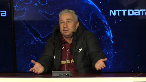Petrescu, foarte supărat după ce fanii lui "U" Cluj l-au înjurat: Ce să fac? Să tac? Sunt un nimeni?