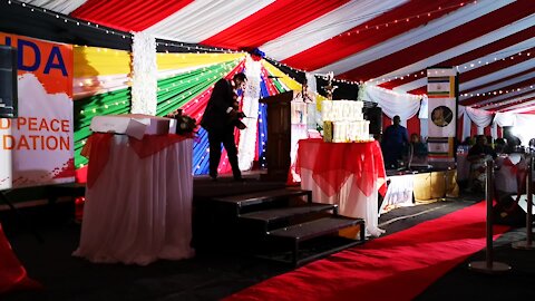 SOUTH AFRICA - Durban - King Goodwill Zwelithini hosts Diwali celebrations (Video) (tee)