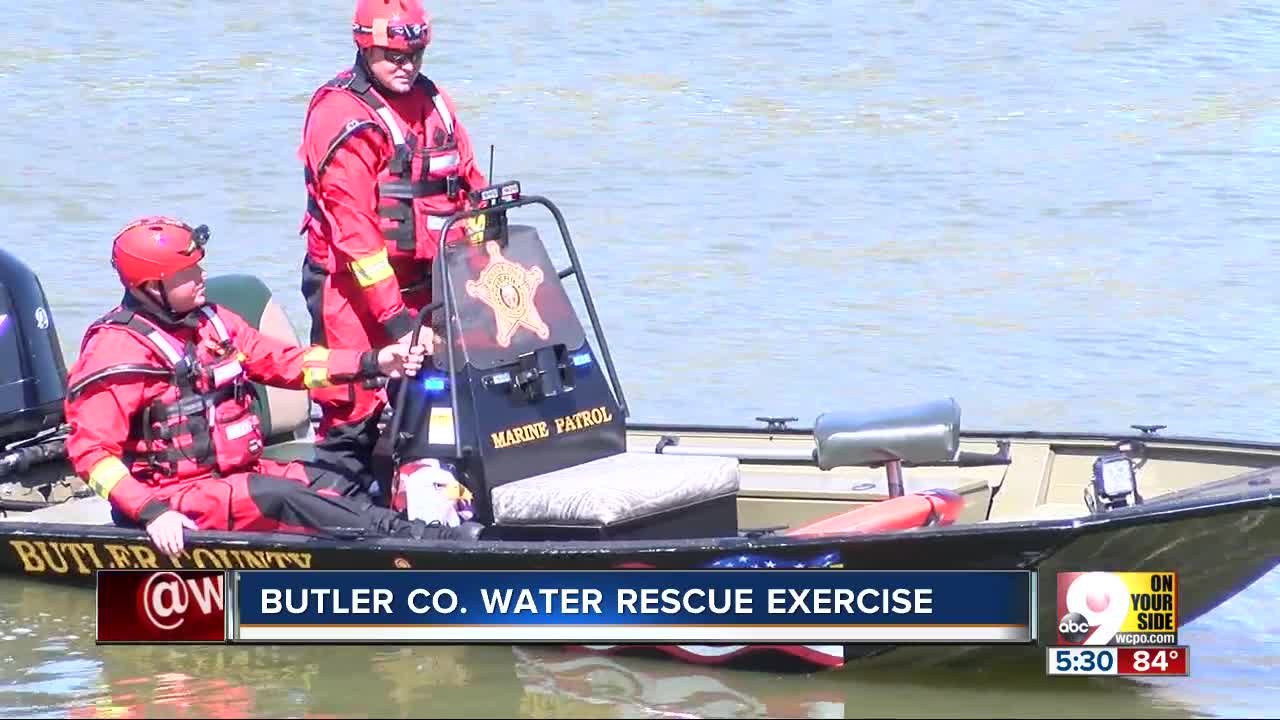 Butler County Water Rescue Team drills on Great Miami River