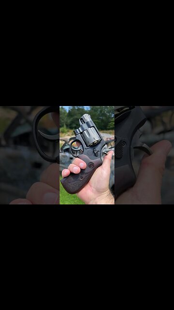 S&W 327 - .357 Magnum