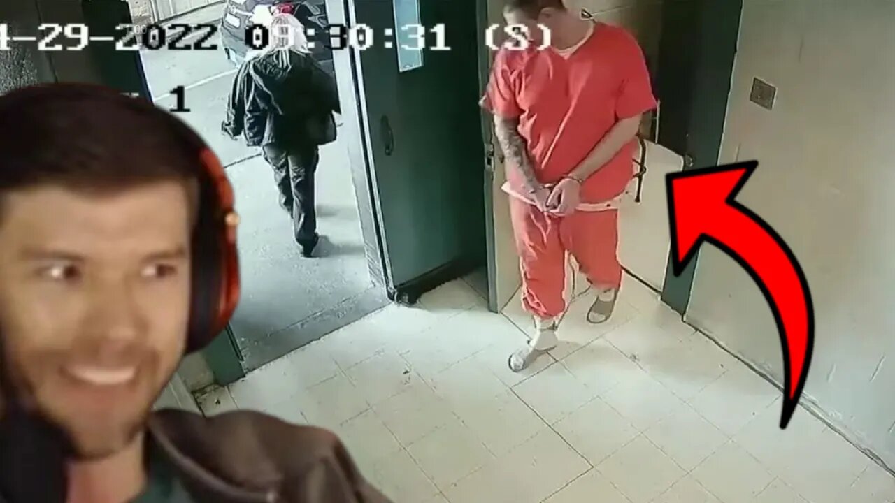 Giant man seduces prison guard and escapes