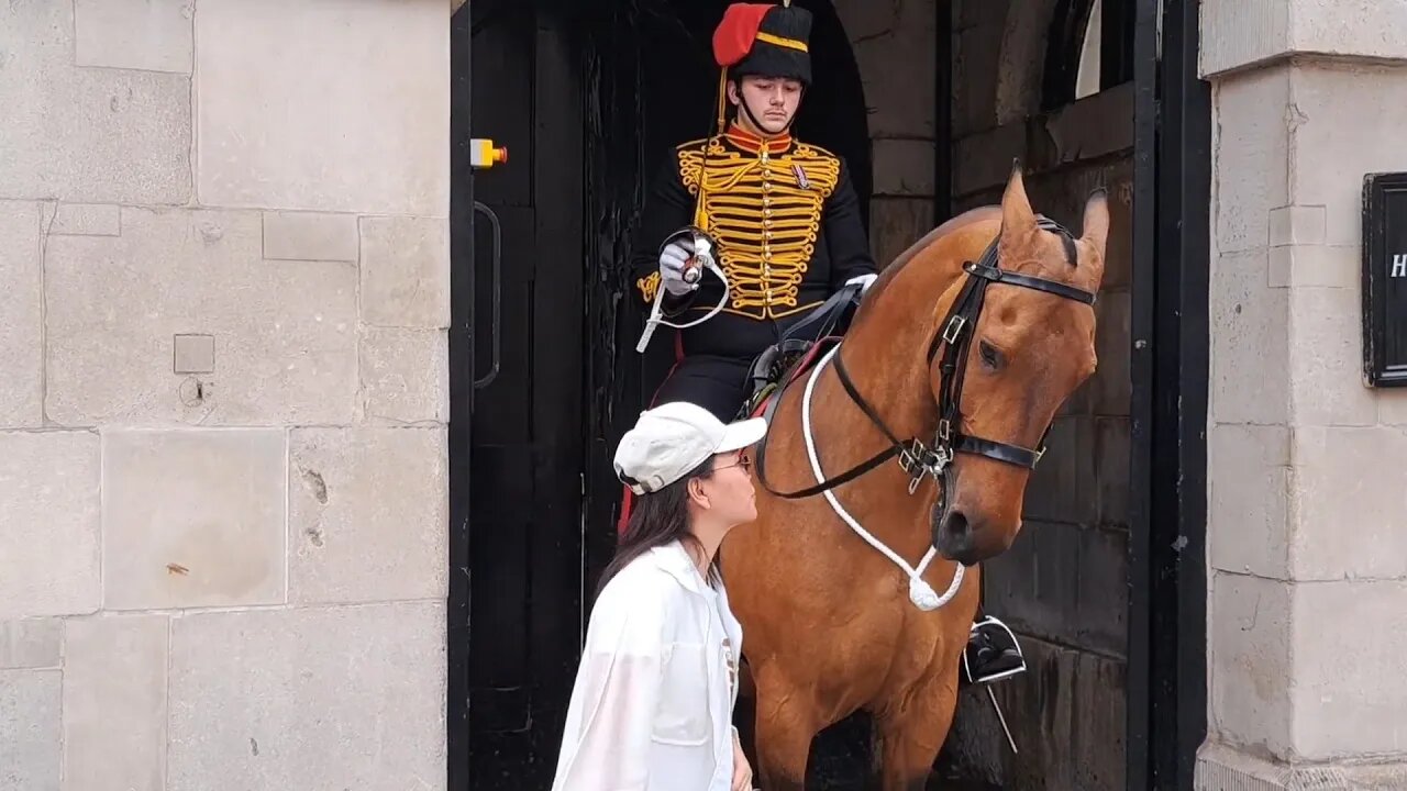 Pose for a kiss look at the ears 👂