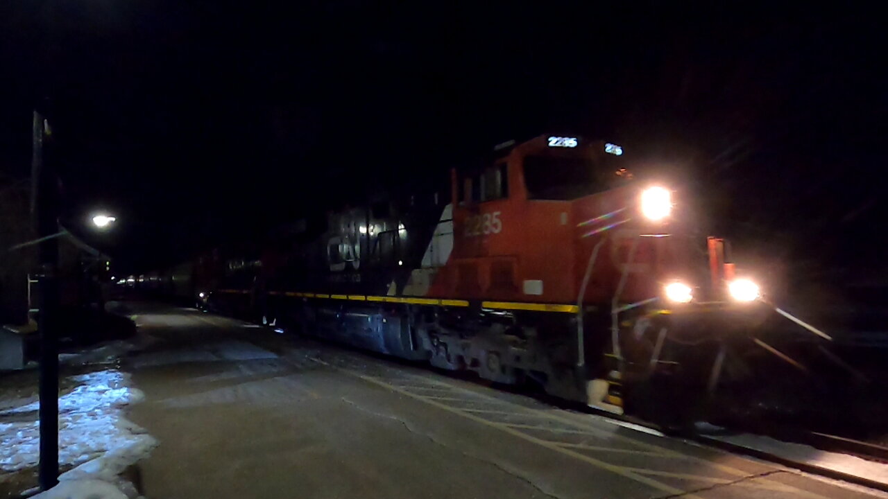 CN 2285 & CN 2675 Engines Manifest Train Westbound In Ontario