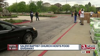 Salem Baptist Church hosts food giveaway