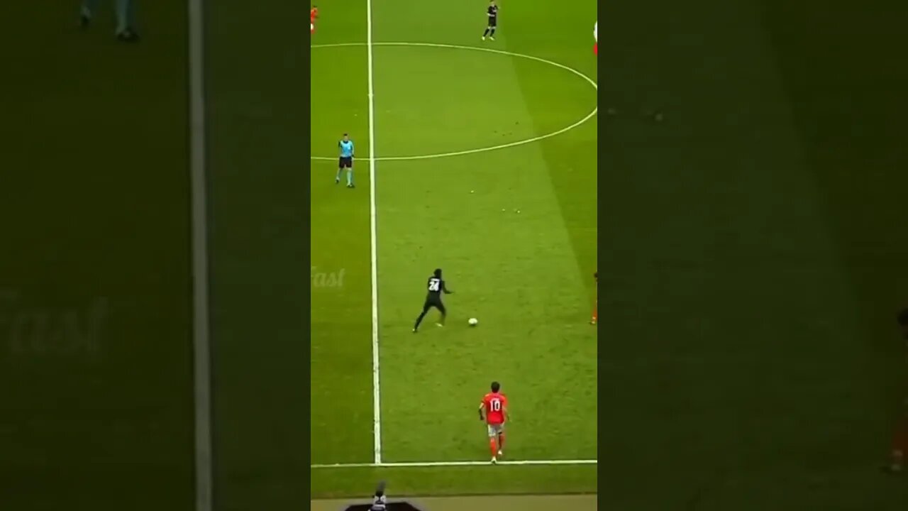 Iniesta magic control