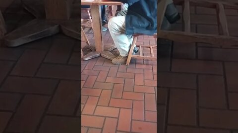 #gangstalkers love shaking their legs, as a way to torture & irritate me.