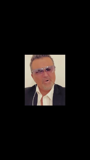 GAGGED BY YOUTUBES: TESTING One, two, 3D is this thing on?