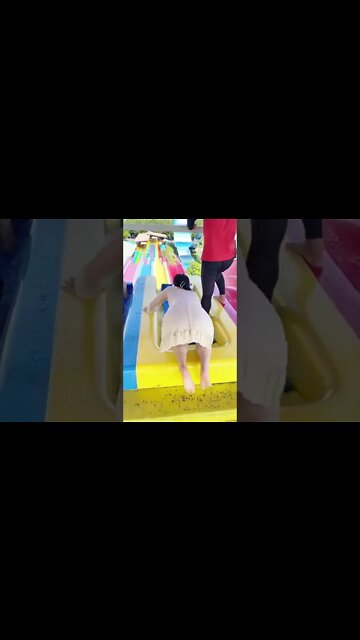 Hay Best oddly satisfying