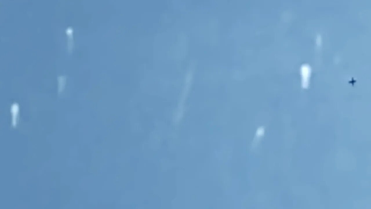 manuvering sphere UFOs / flyby