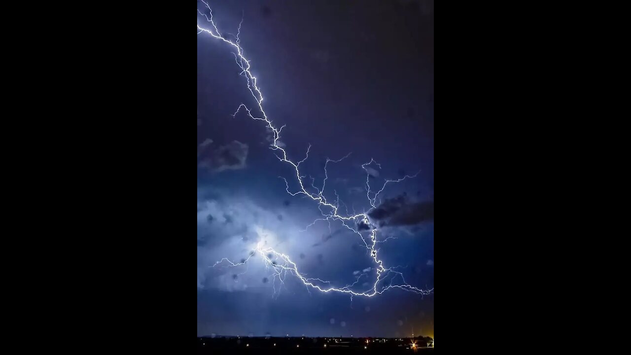 A beautiful thunderstorm passed