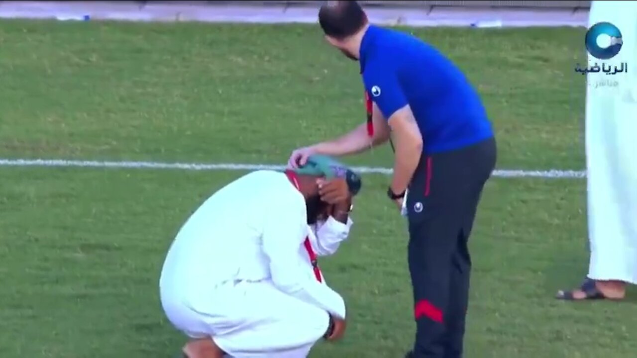 Oman football player dies after collapsing during Warm-up