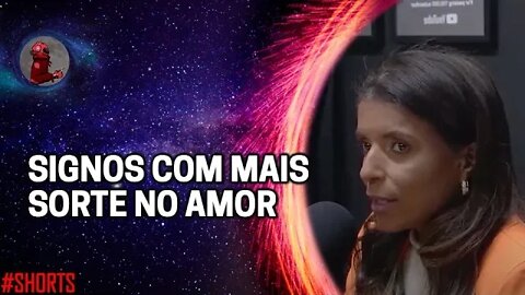 VOCÊ TEM SORTE NO AMOR? com Vandinha Lopes | Planeta Podcast (Sobrenatural) #shorts